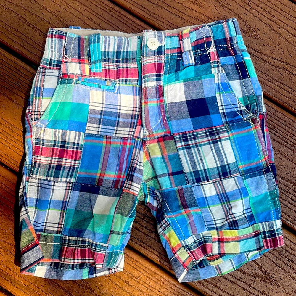 GAP kids plaid shorts size 5
